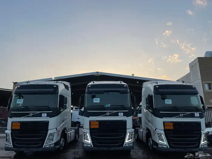 راس شاحنة فولفو 2021 - FH 460 1