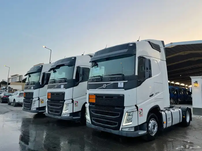 راس شاحنة فولفو 2021 - FH 460 0