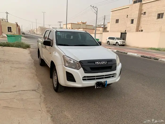 ايسوزو ديماكس غمارتين دبل 2020 9