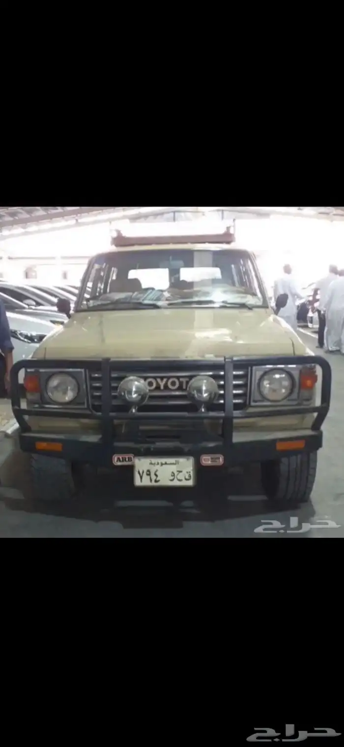 للبيع مخزن وكالة تويوتا لاندكروزر 2