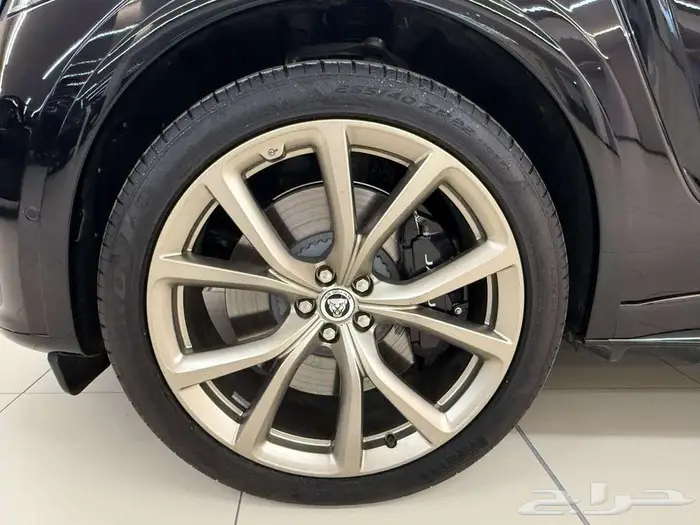 جاكوار F-Pace SVR 2024 8