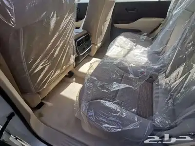 تويوتا لاندكروزر جكسار L2 بنزين ابيض سعودي 2025 جديد اصفار 13