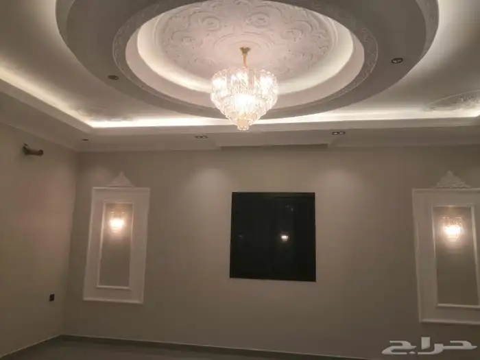 فيلا نيو كلاسيك 437م 18