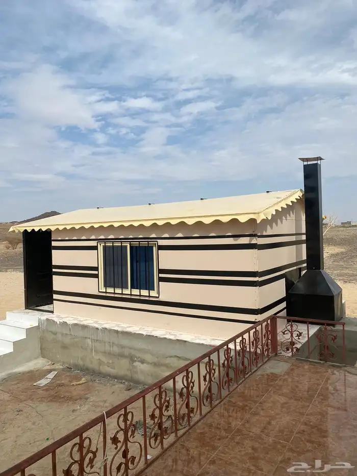 خيام الصقور وبيوت الشعر المتنقلة 23