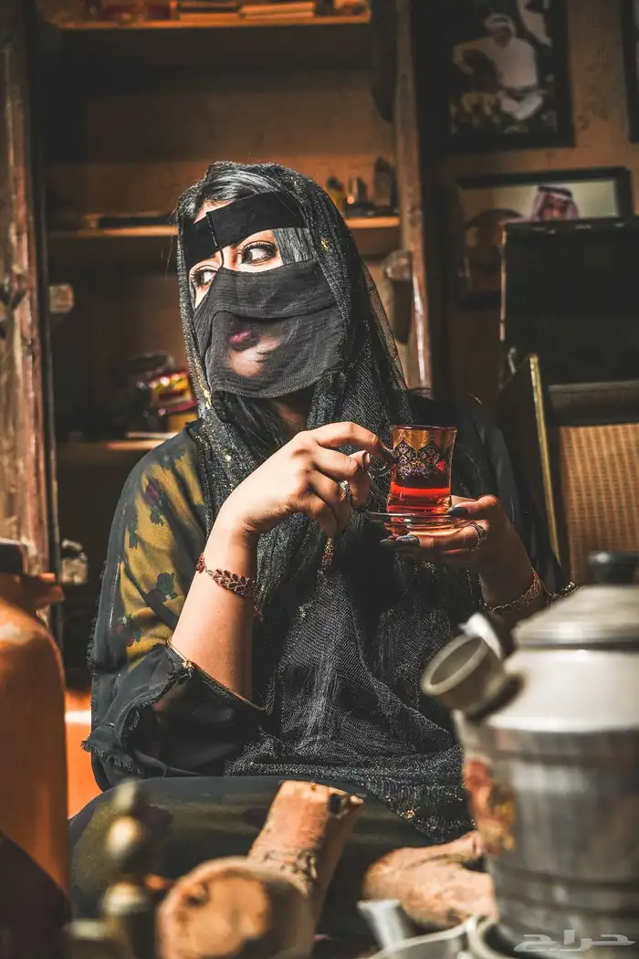 سعودية مصورة محترفة وخبرة بتصوير 5