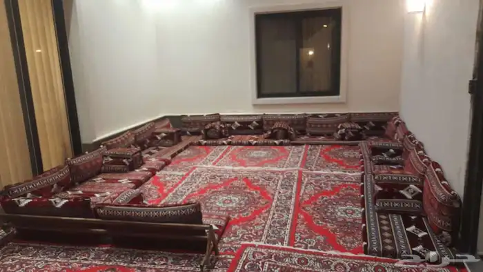 يوجد لدينا جميع تنسيق الحفلات ولمناسبات وحفلات التخرج ولمو 39
