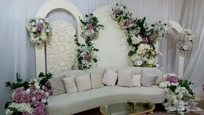 يوجد لدينا جميع تنسيق الحفلات ولمناسبات وحفلات التخرج ولمو 24