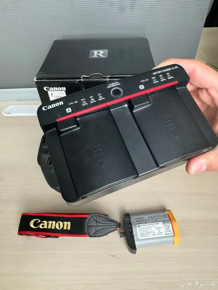 canon R3 - كانون ار 3 8