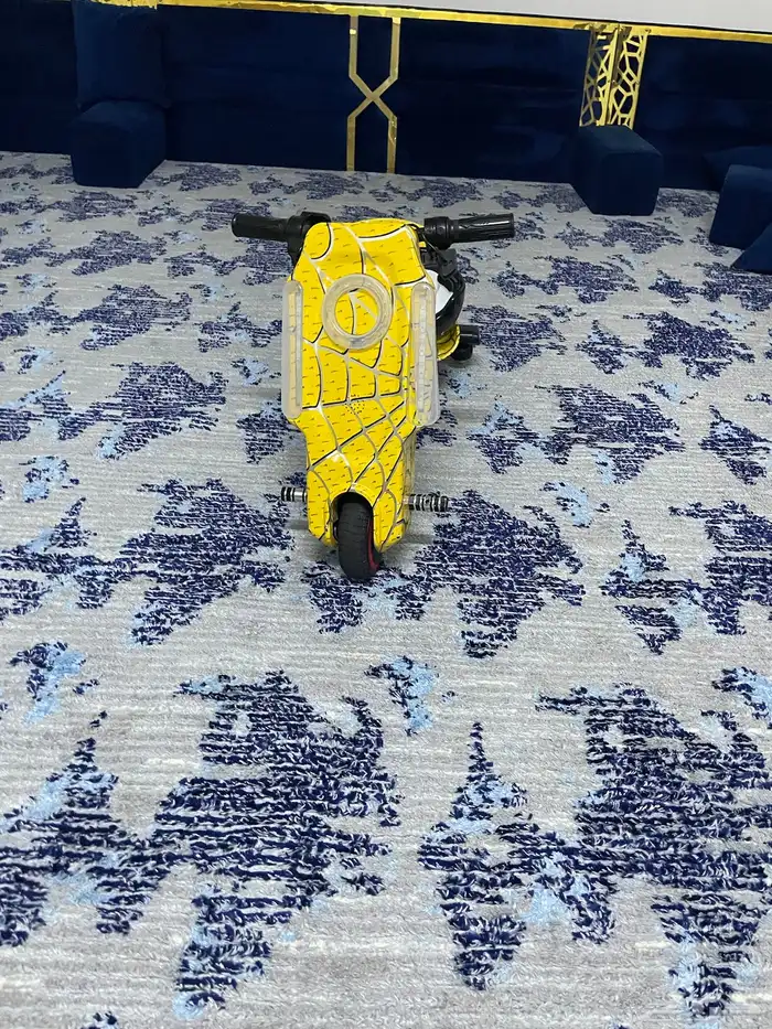 سكوتر ما أبي أي شيء نظيف 12