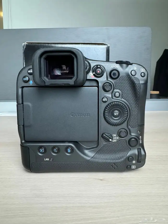 canon R3 - كانون ار 3 2