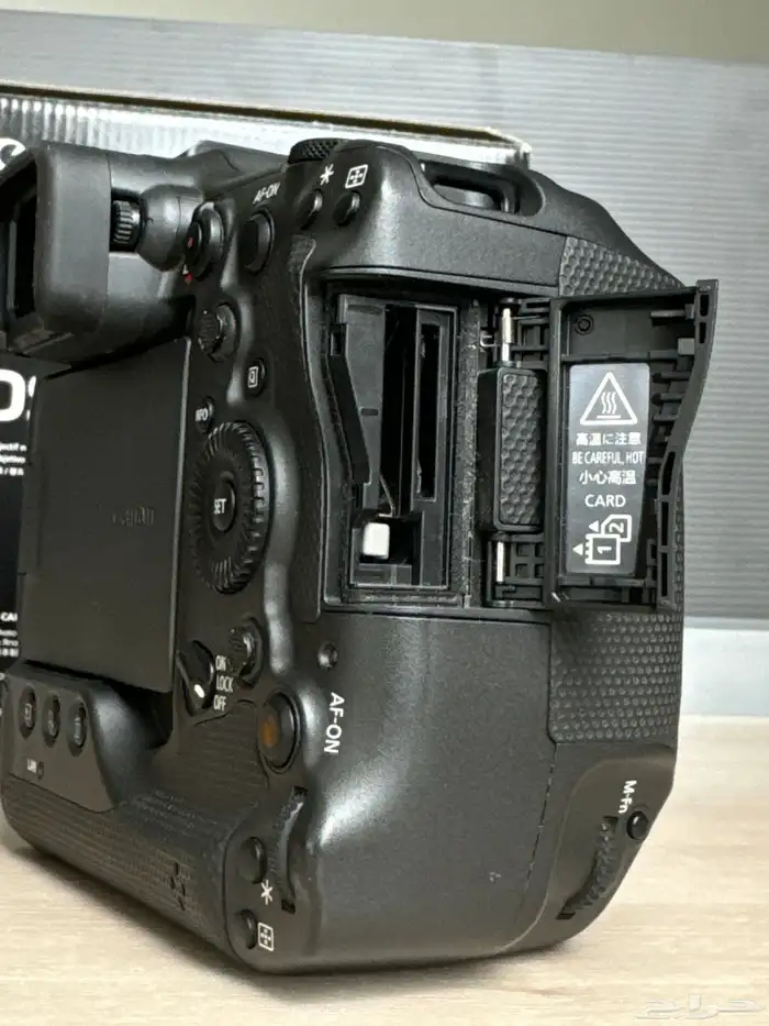 canon R3 - كانون ار 3 6