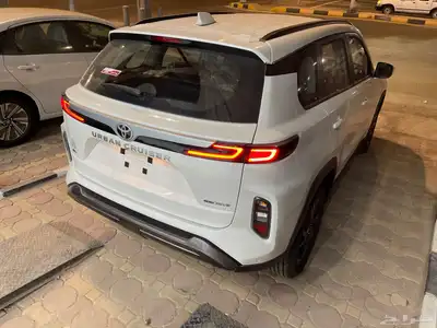 تويوتا اوربان كروزر فل كامل 2025 11