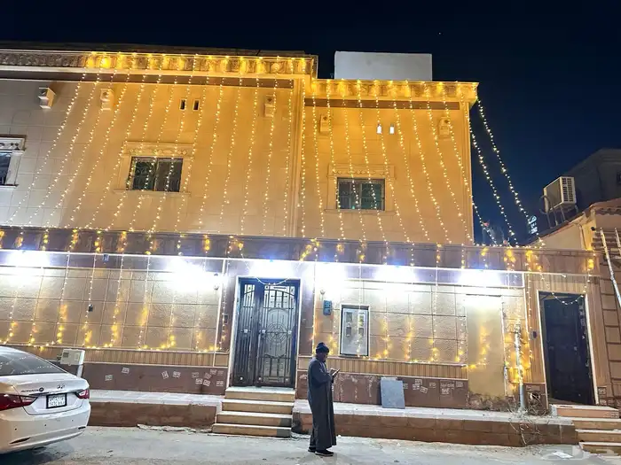 لمبات زينه وعقود كويتي 1