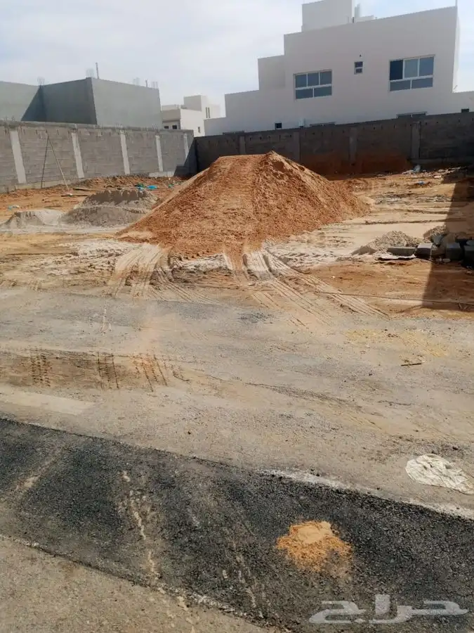 توريدات البطحاء الرمل الابيض والاحمر خرسانات 4