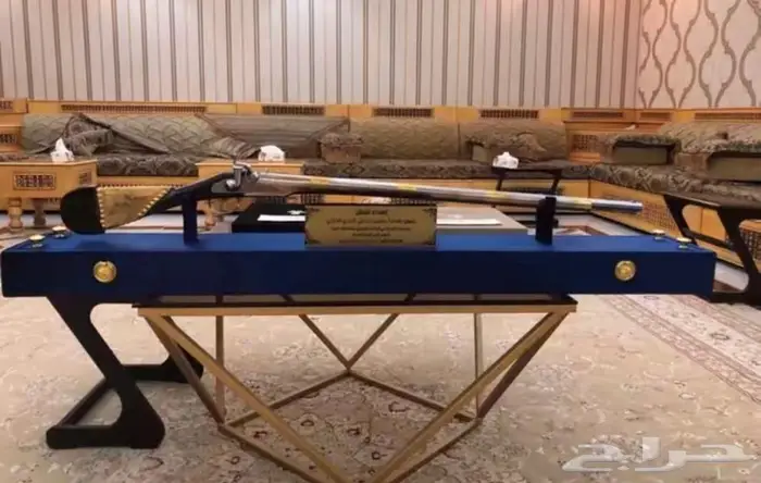 هدايا للقطاعات الحكومية وكبار الشخصيات مقمع تراثية انقليزية 0