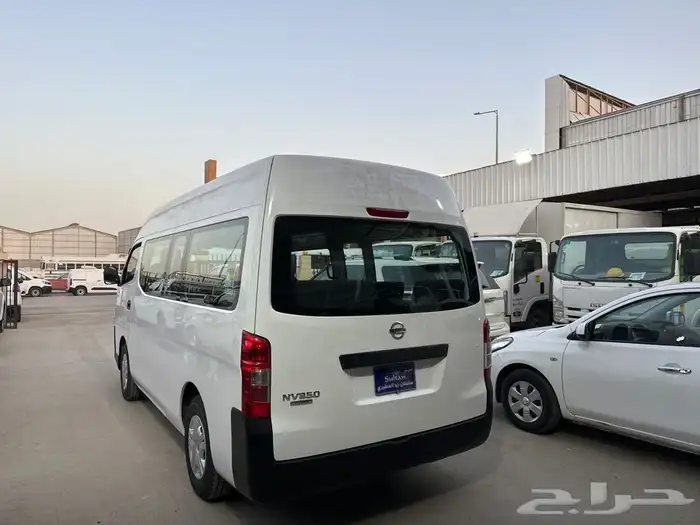 نيسان اورفان ديزل سقف عالي 2019 3