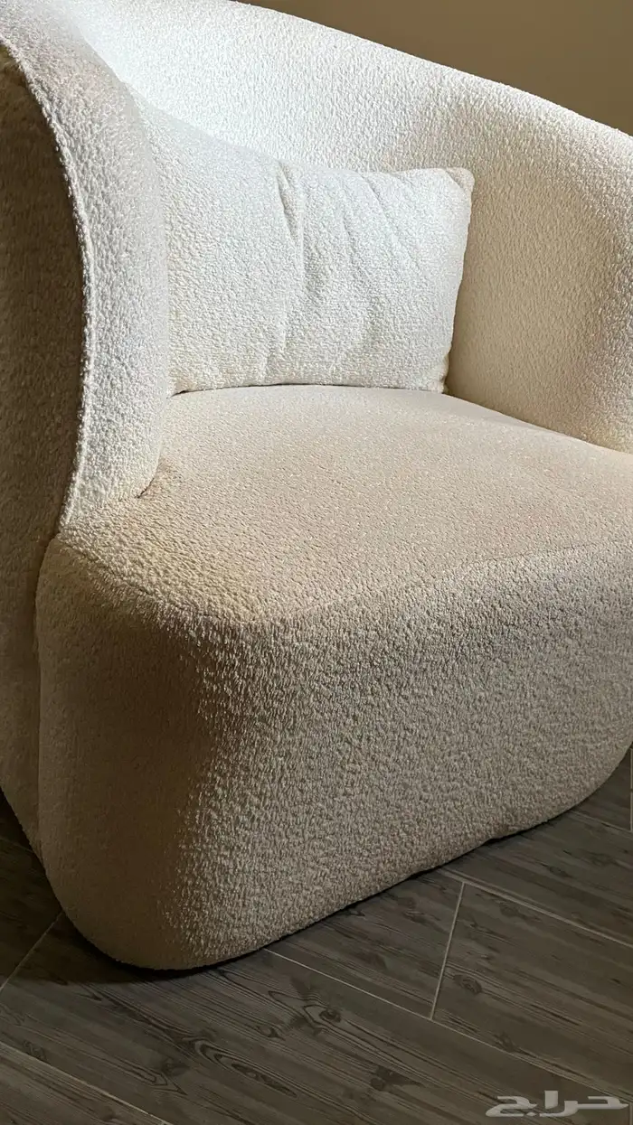 كنب بوكليه اوف وايت هوم سنتر 1