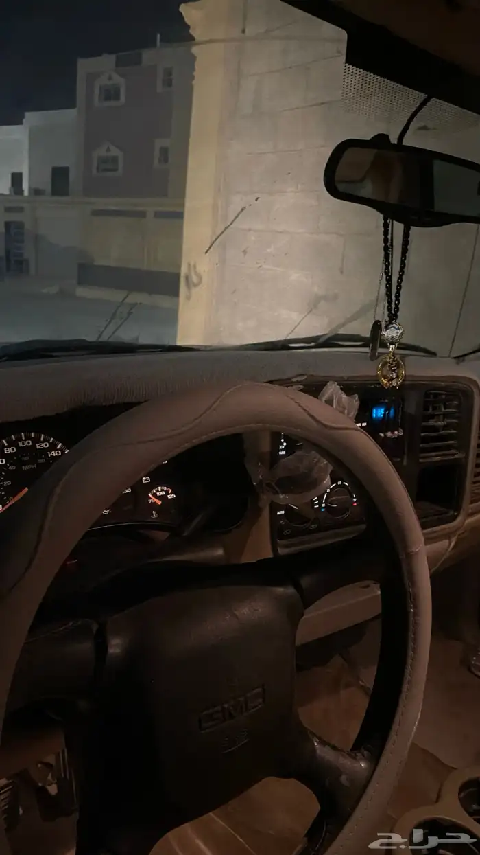 GMC XL 2002 نظيف 4