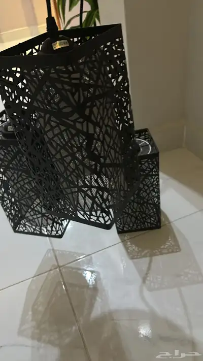 ابجورة معلقة بلمباتها ب85 2