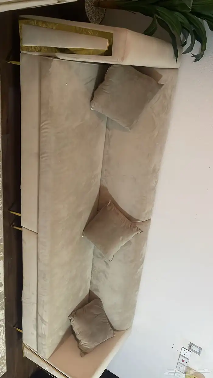 كنب نضيف جدا استخدام بسيط 1