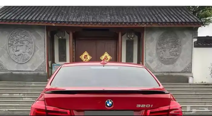 جناح BMW F30 الفئة الثالثة 2012 - 2018 1