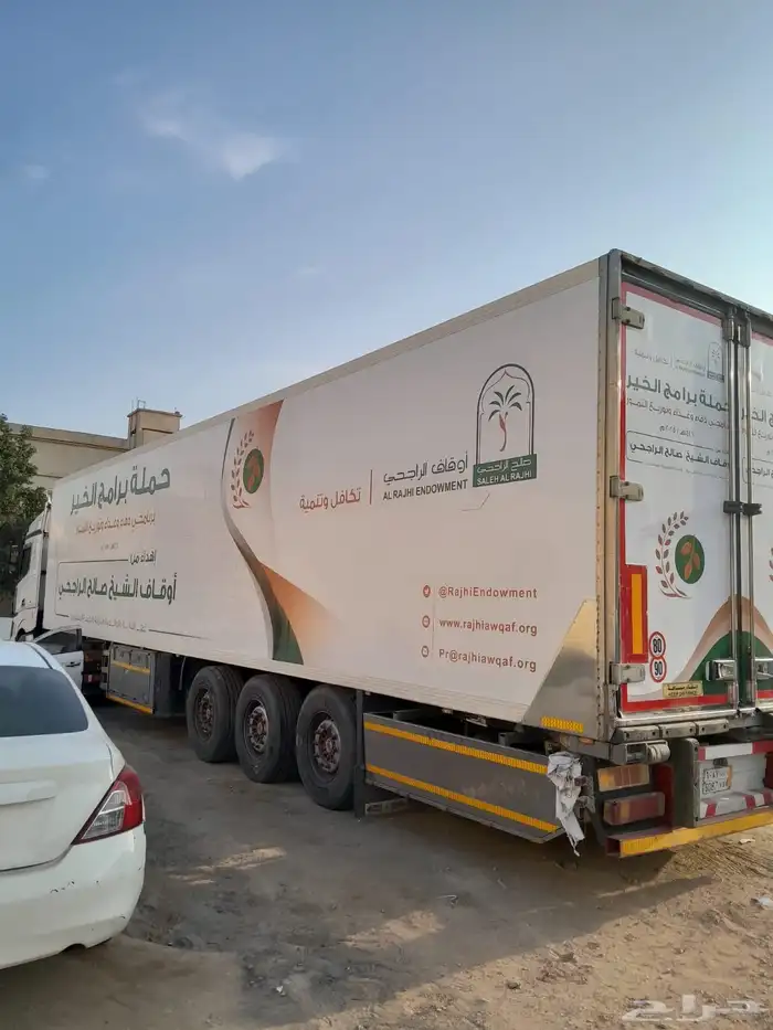 مطابع _ تركيب استكر على جميع انواع السيارات 7
