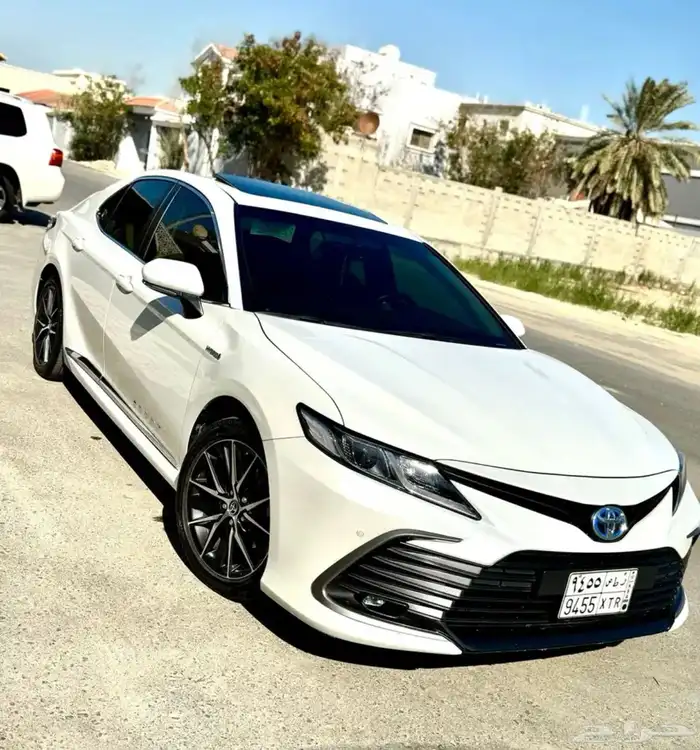 كامري GLI هايبرد 2024 لؤلوي 1