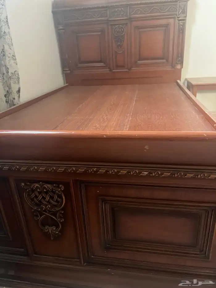 سرير للبيع 120 سم خشب زان 2
