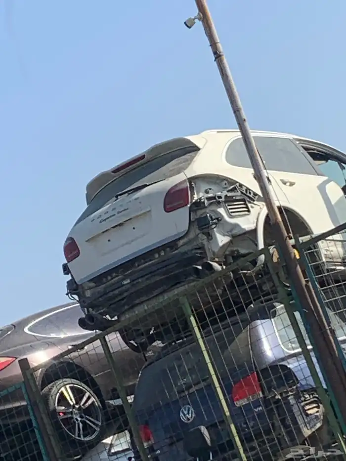 قطع غيار بورش كائن وبورش باناميرا 2