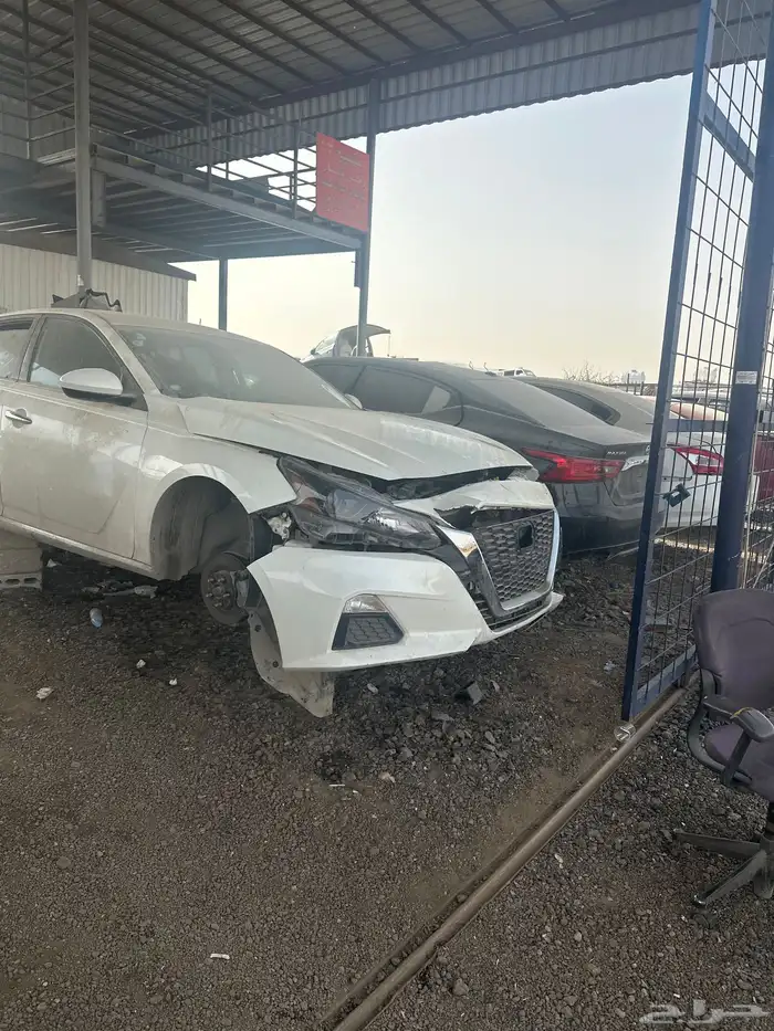 نيسان التيما قطع غيار جوال 0