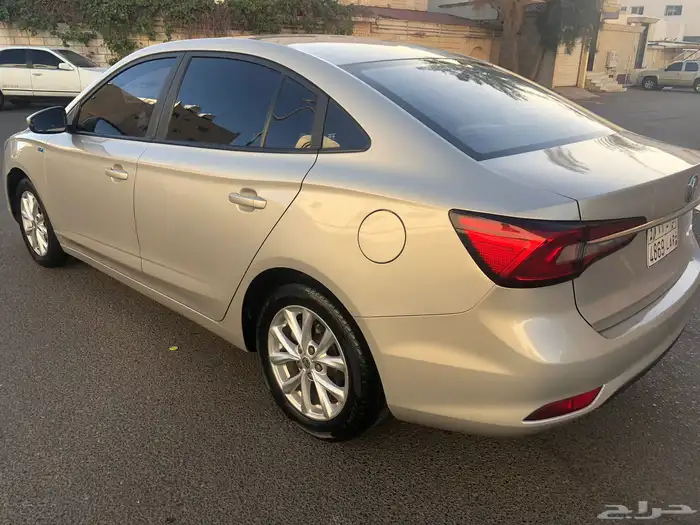 ام جي 5 2022 ستاندر 5