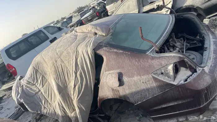 هوندا اكورد قطع غيار فقط 2015 10