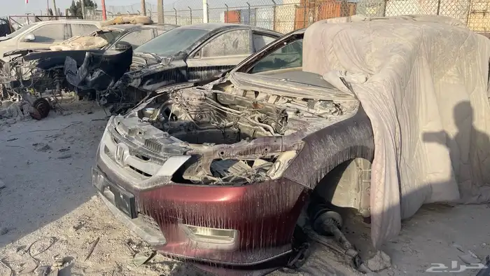 هوندا اكورد قطع غيار فقط 2015 11