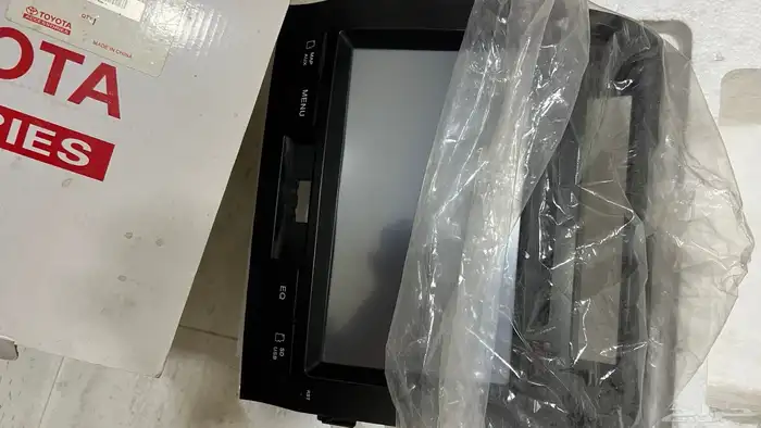 شاشة لاندكروزر 1