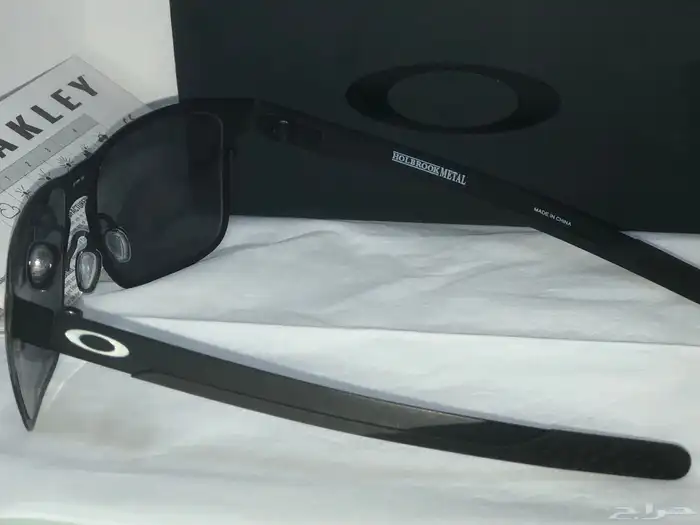 نظارة شمسية ماركة OAKLEY الامريكية ( مباع ) ( مباع ) 18