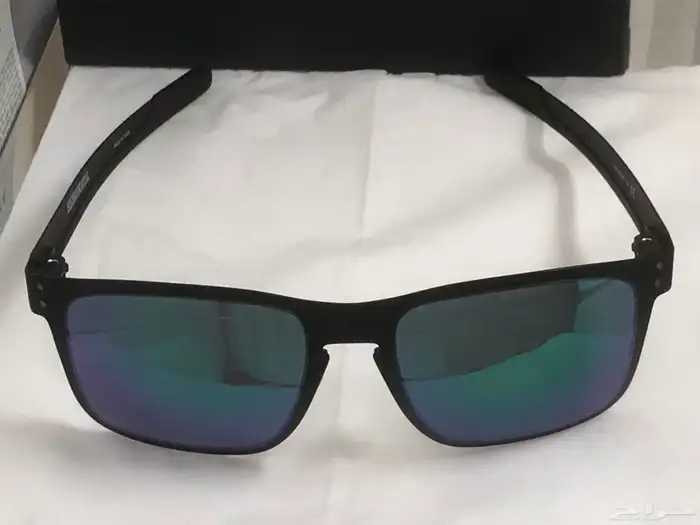 نظارة شمسية ماركة OAKLEY الامريكية ( مباع ) ( مباع ) 10