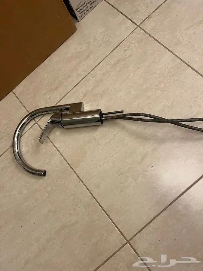 حوض مغسلة مطبخ   خلاط ماركة جروهي ( GROHE) 3