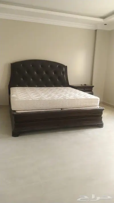 اثاث للبيع بحالة جيدة 2