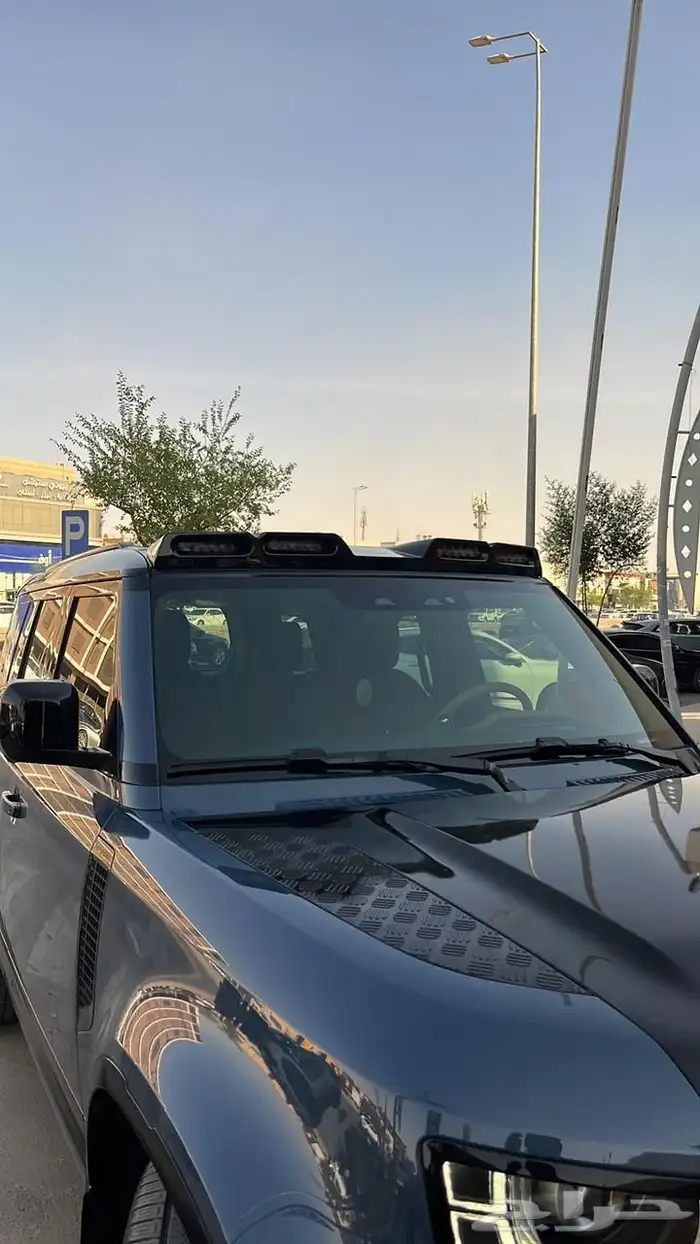 قطع ديفندر 2025 1