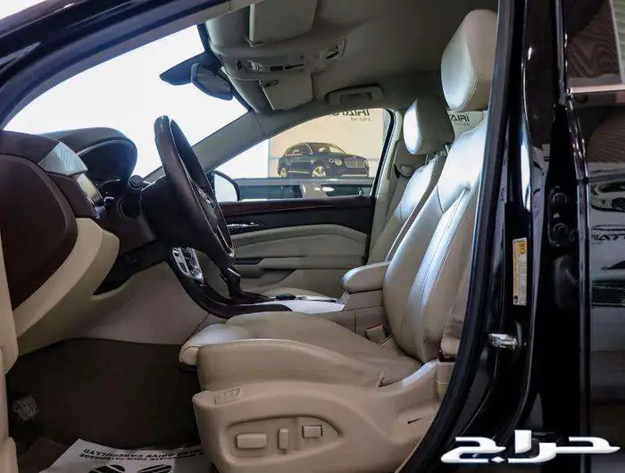 كاديلاك SRX4 موديل 2015 5