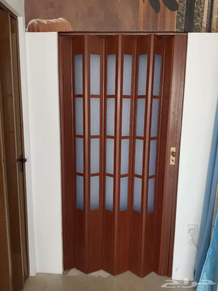 قواطع فينوليك hpl ابواب سحب خشب و اكرديون و جلد ابواب WPC 27