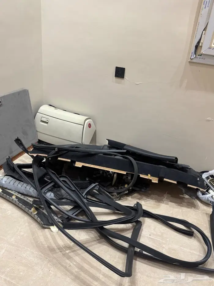 قطع داخلية لكزس LS430 من 2001 الى 2006 10