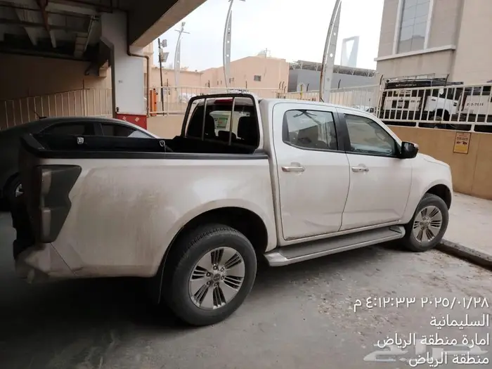 رينو دوكر ثلاجه 9