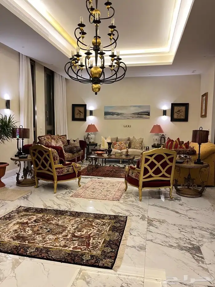 فيلا للبيع مساحه 377 درج داخلي حي النخيل 32