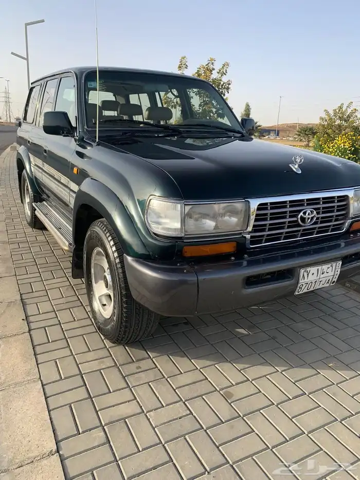 VXR ممشى قليل 190 الف فقط نظيف جدا 10