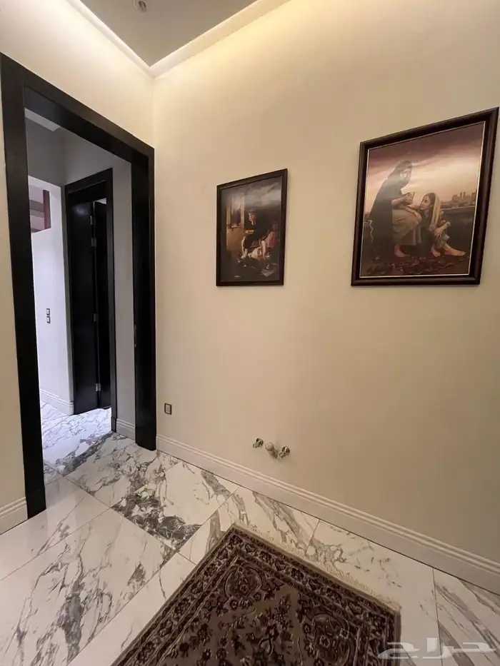فيلا للبيع مساحه 377 درج داخلي حي النخيل 14