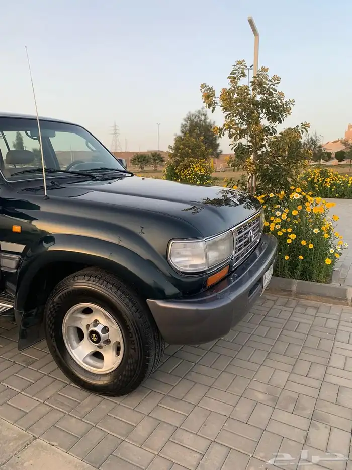 VXR ممشى قليل 190 الف فقط نظيف جدا 24