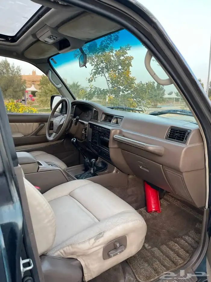 VXR ممشى قليل 190 الف فقط نظيف جدا 4