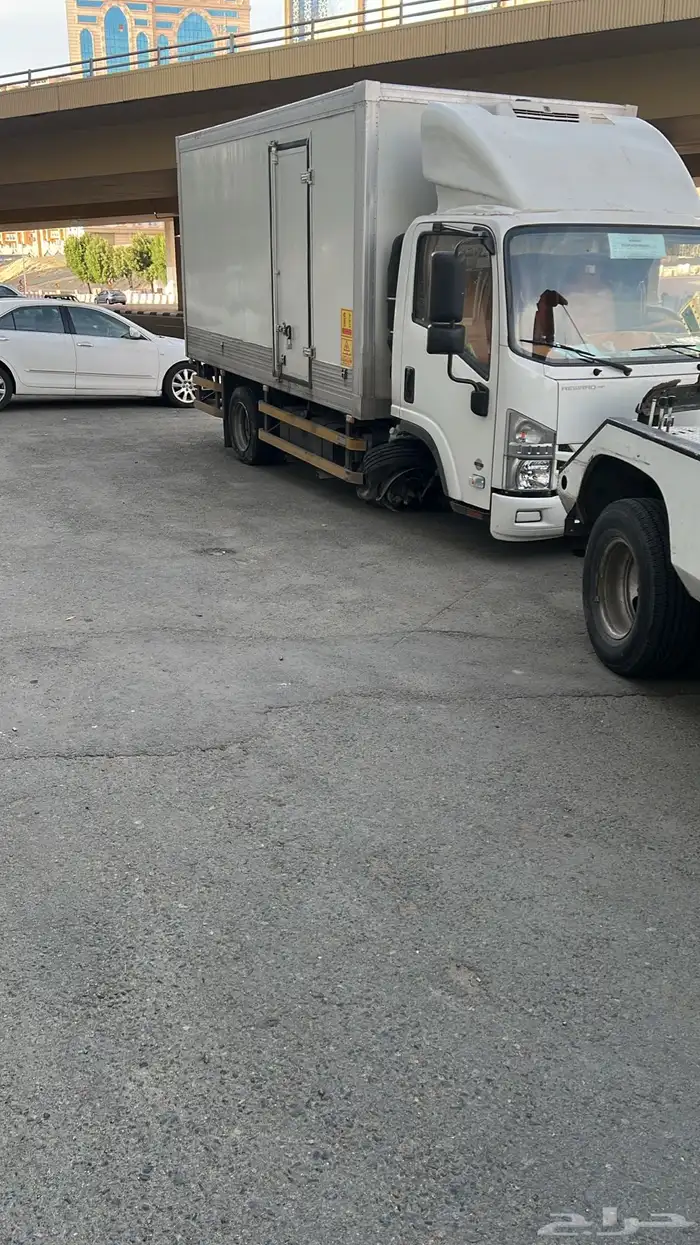 ونش علاق او ونش هيدروليك لسحب السيارات بدون لمس الصدام 1