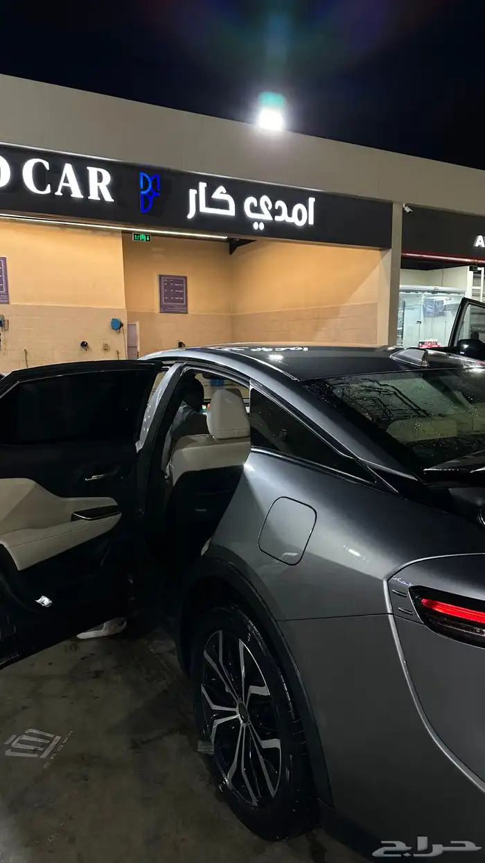 كراون 2023 رمادي 4